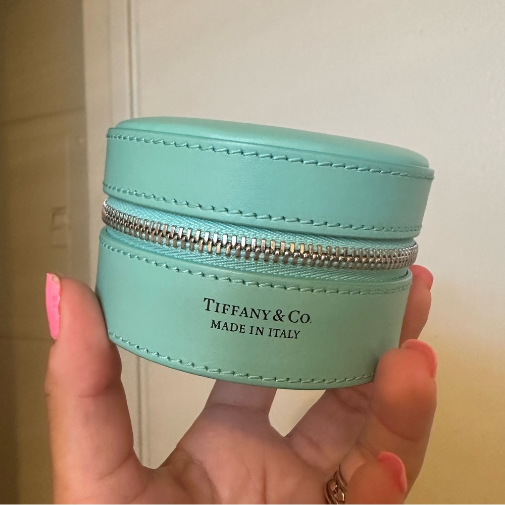 TIFFANY & CO tifany blue classic round jewelry and ring holder zipper pouch
